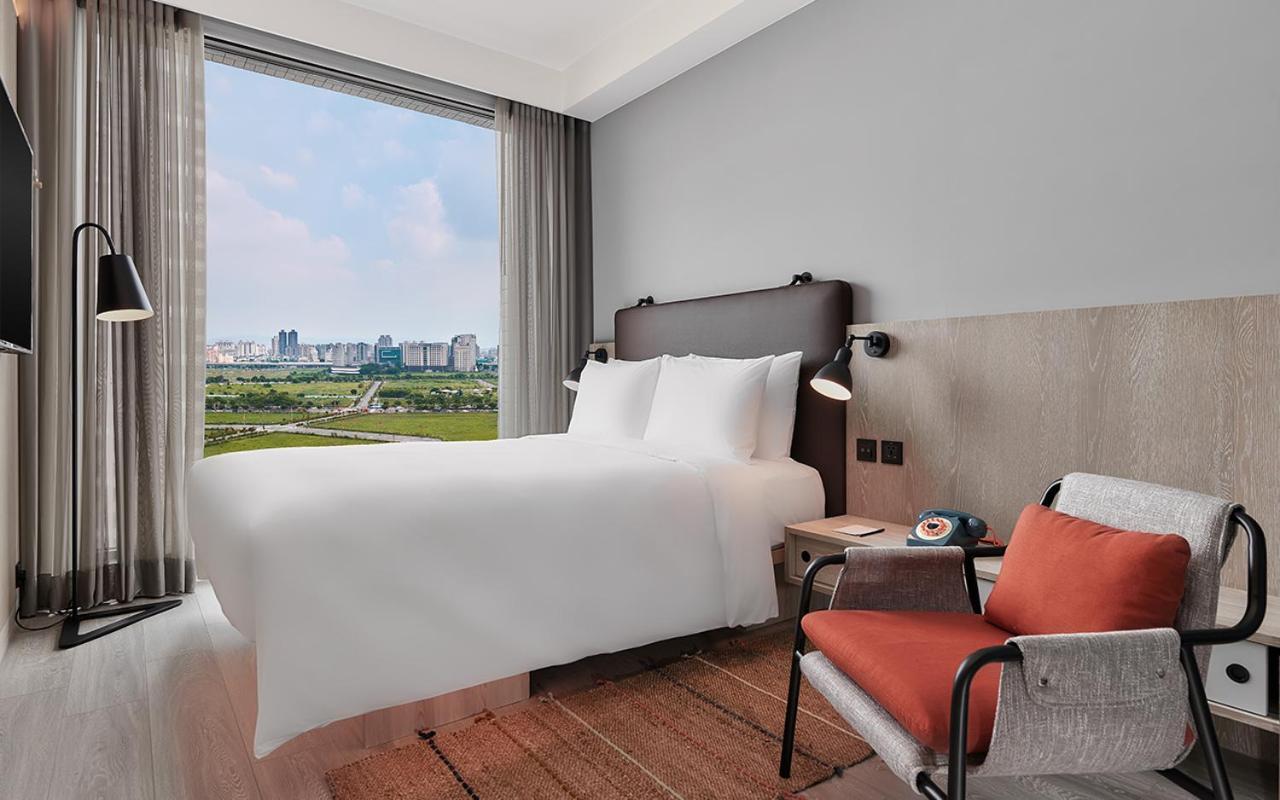 Moxy Taichung Hotel Ngoại thất bức ảnh